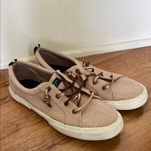 EUC Sperry Sneakers size 9.5